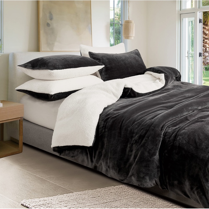 2-in-1 Teddy Sherpa Quilt Cover Set (Charcoal, Super King)