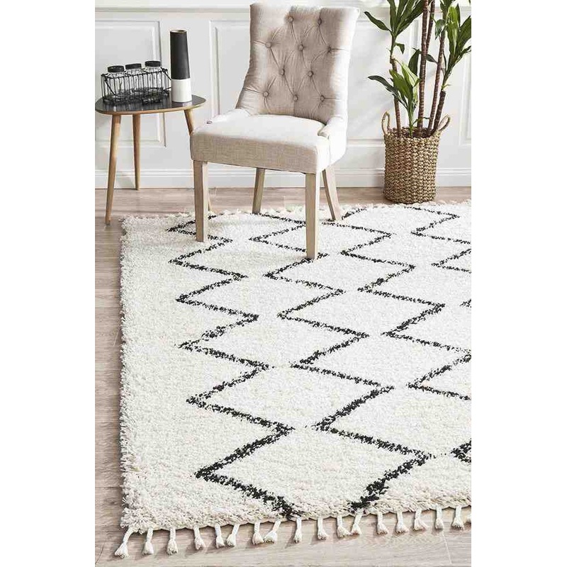 Saffron 11 White by Rug Culture – 170X120CM – RECTANGLE