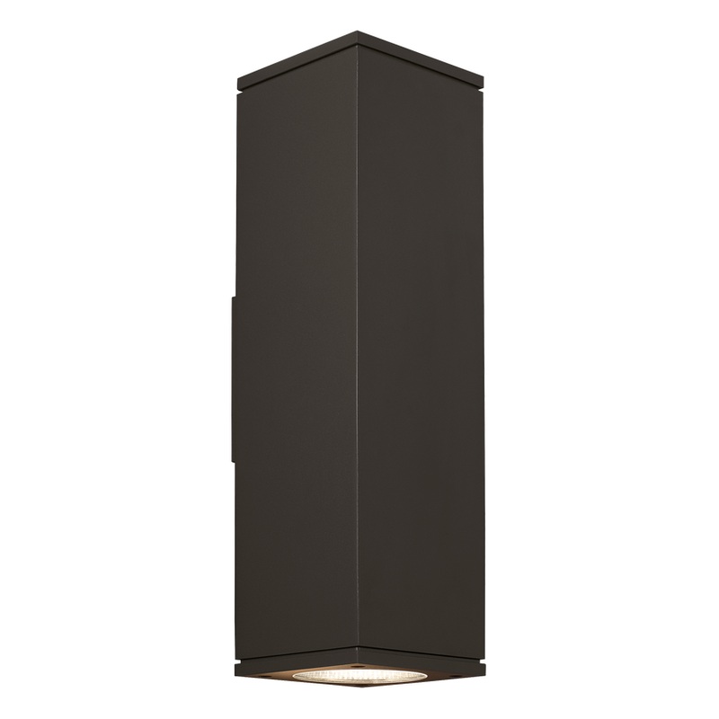 Tegel 18 Outdoor Wall Downlight Black 3000K / 36-Degree Beam Surge Protection