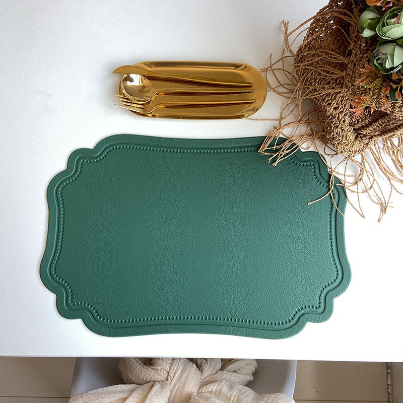 4 pcs Retro Faux Leather Placemat – Waterproof & Oil-Proof Dining Table Mat (Green)
