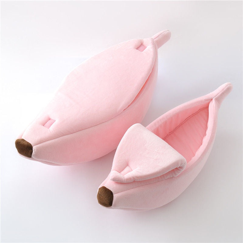 Pink Cozy Banana Peel Pet Bed – Plush & Warm Cave House for Cats & Small Dogs (Large)