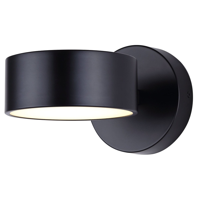 Montgomery Sconce Black