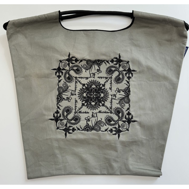 Printed Canvas Tote Bag – Water-Resistant, Large Capacity Shoulder Bag with Intricate Pattern(Dark grey cashew flower)